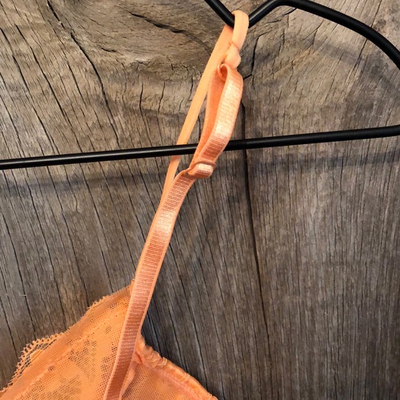 Anemone Allover Lace Mesh Lightly Lined Bra in Peachy Orange Size S/M - Picture 6 of 11